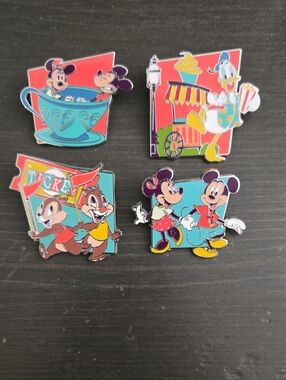 Disney Pins 4 total